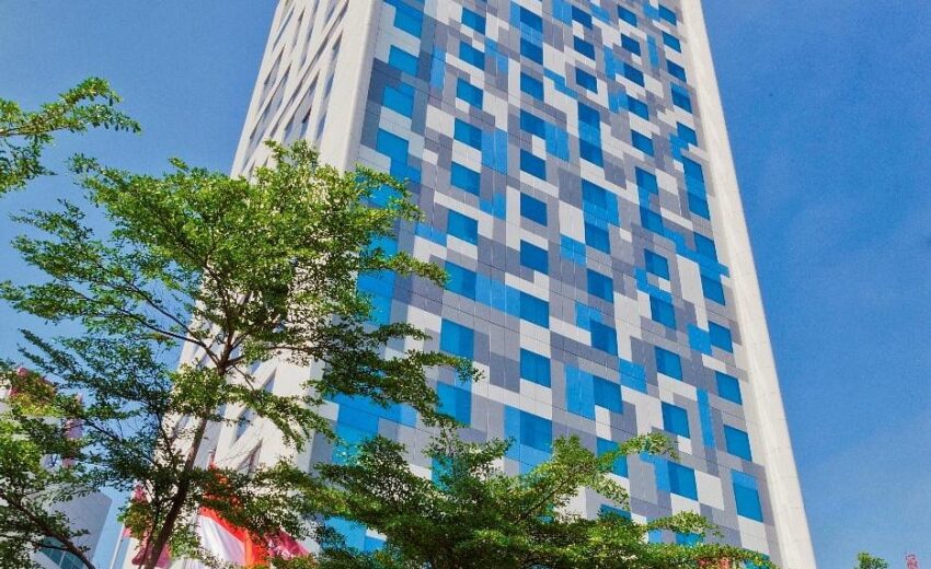 Grand Mercure Hotel